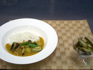 カレーとピクルス